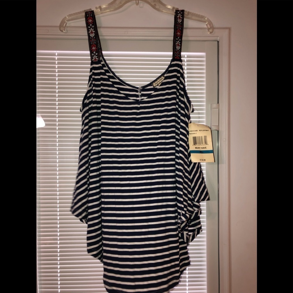 Eyeshadow Top NWT